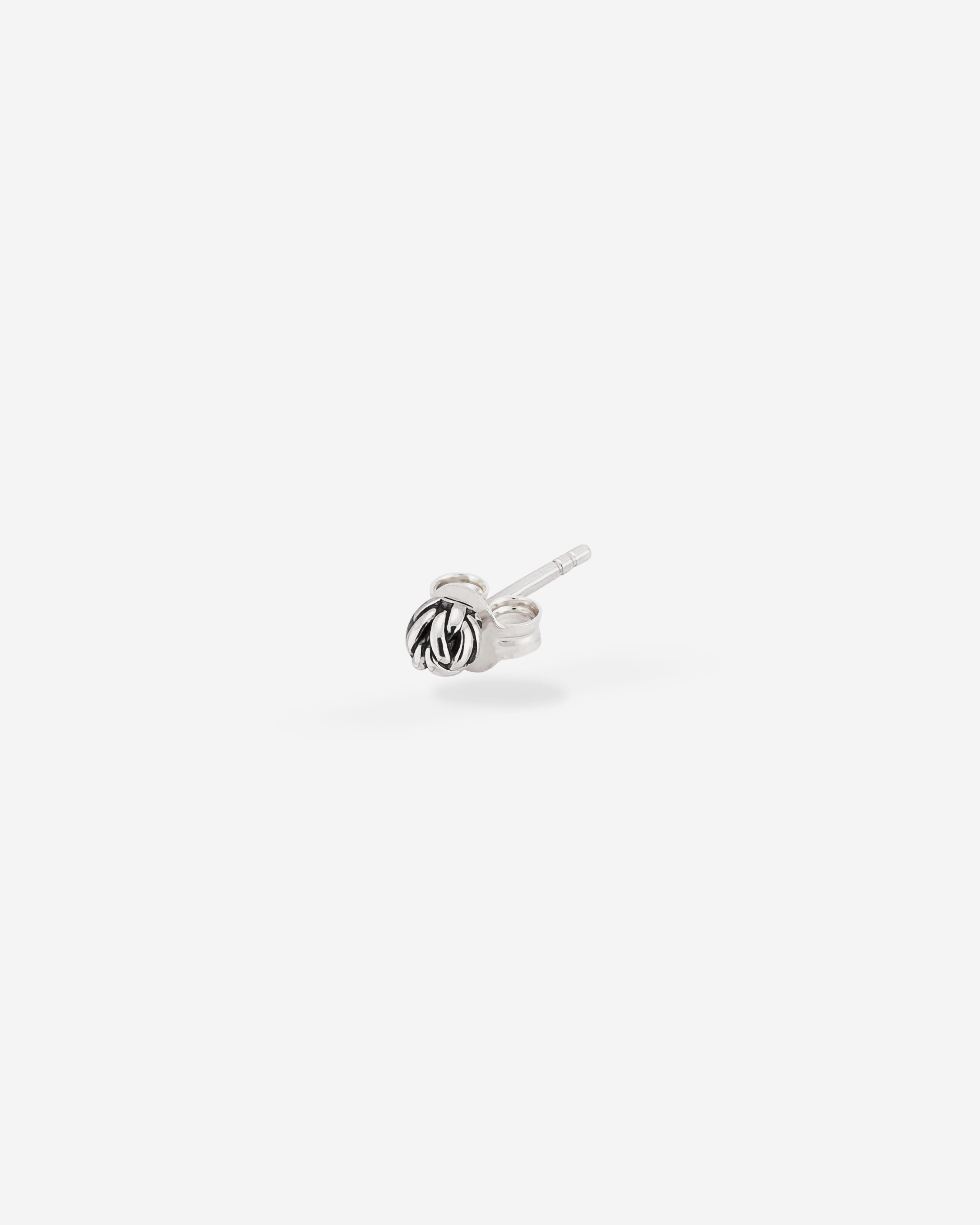 BUDDHATOBUDDHA - Katja oorsteker single piece | 4mm