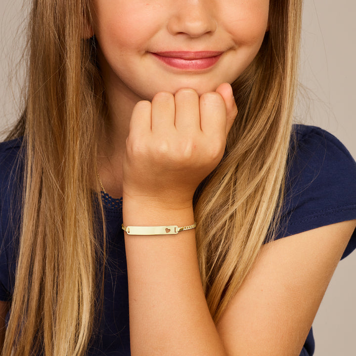 9krt geelgouden graveerarmband gourmette hart plaat 4mm | 11-13cm