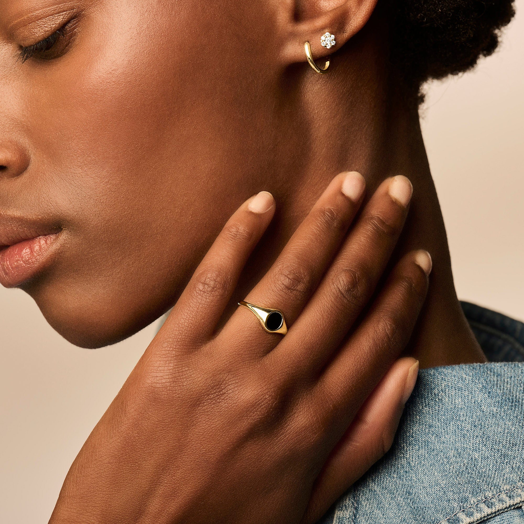 Blush Ring 1219YON - Geel Goud met Zwarte Onyx(14k)