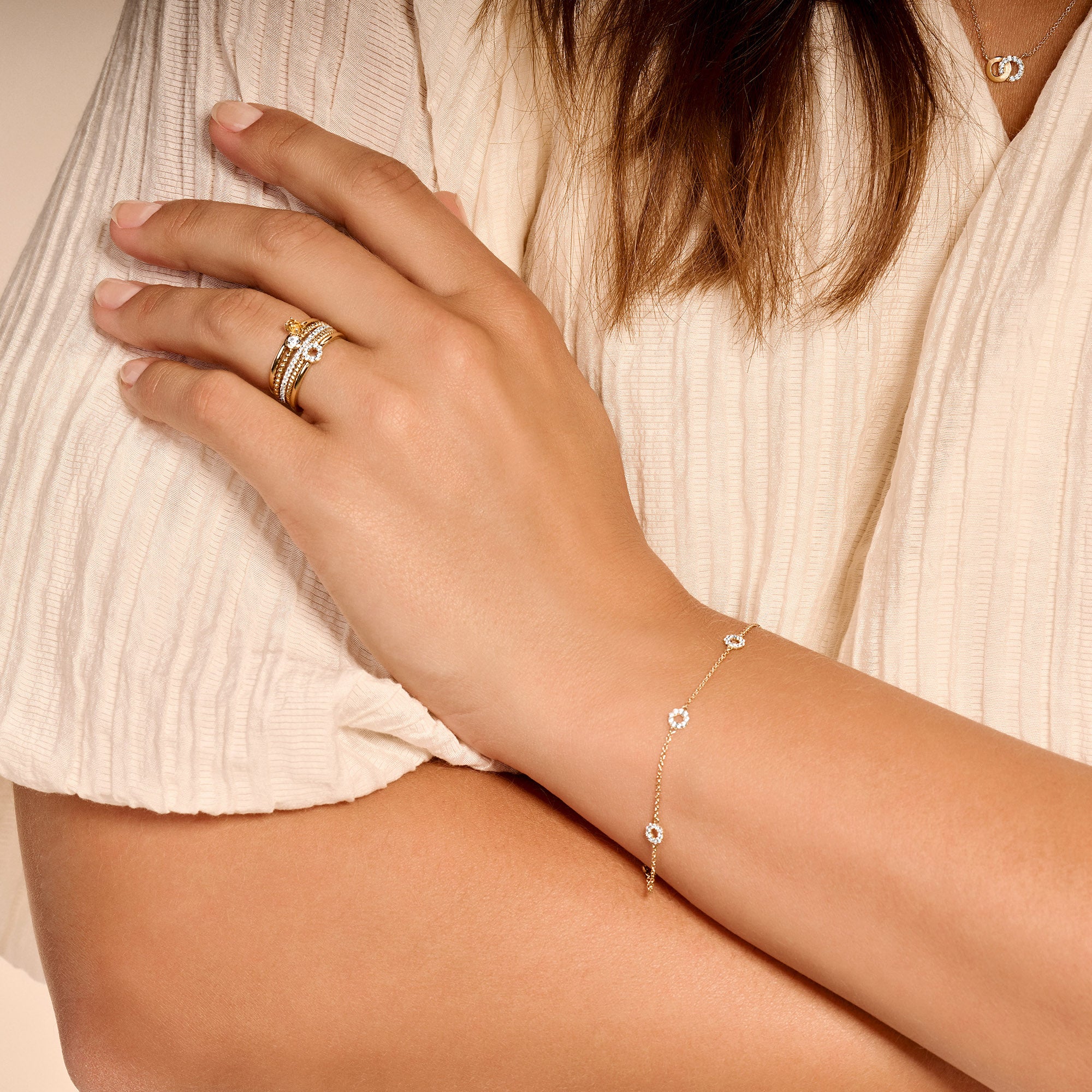 Blush Armband 2200YZI