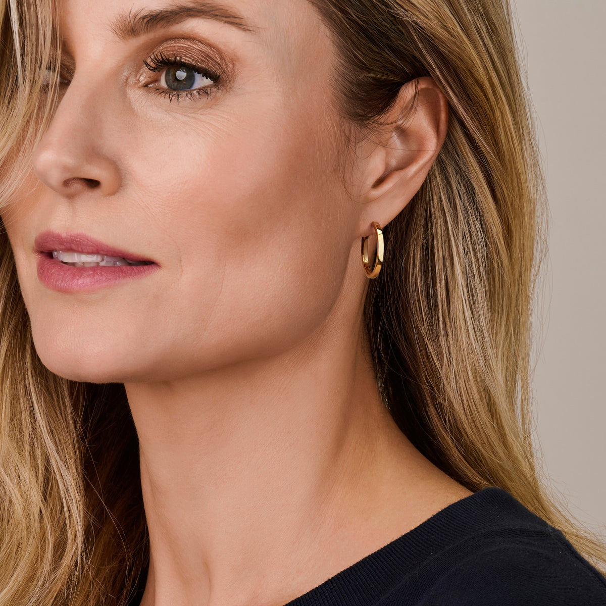 Silgold oorringen vierkante buis | 28*3mm