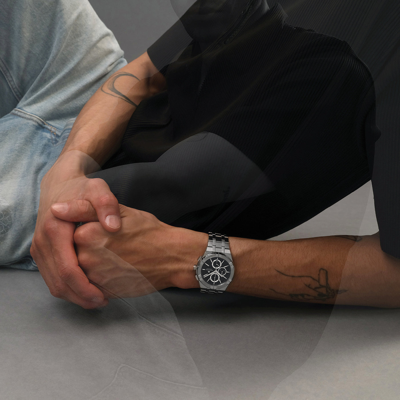 MAURICE LACROIX AIKON QUARTZ CHRONOGRAPH 42MM AI1118-SS002-330-1