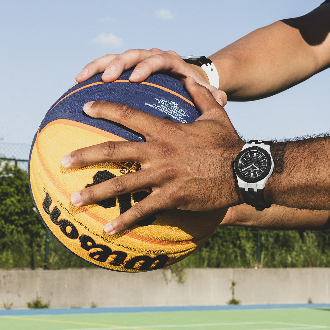 MAURICE LACROIX AIKON TIDE 40MM SPECIAL EDITION FIBA 3X3 BLACK/COOL GREY AI2008-20YZ0-200-0