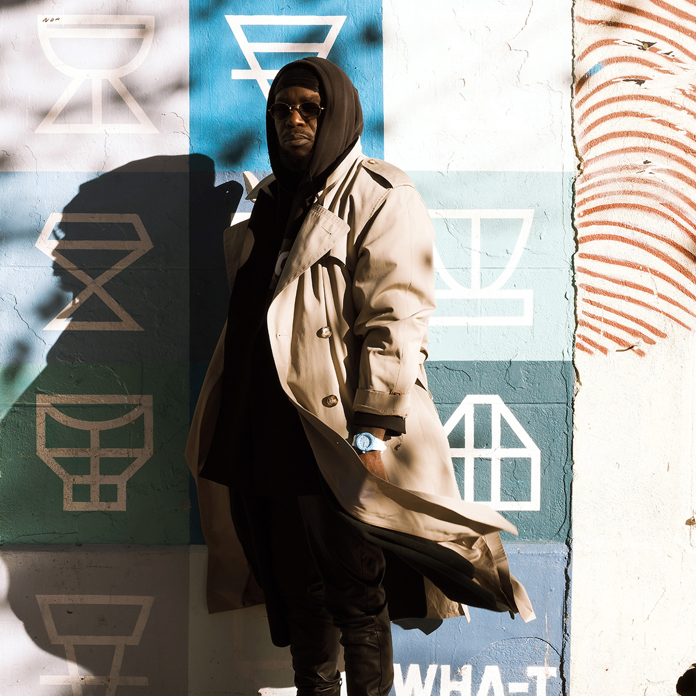 MAURICE LACROIX AIKON TIDE 40MM BLUE/WHITE DIAMONDS AI2008-AAAA1-3A0-0