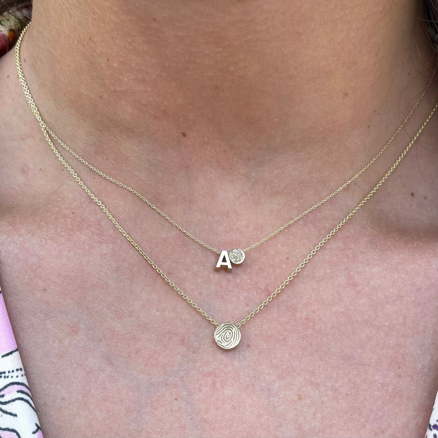 14krt geelgouden collier met hanger "vingerafdruk munt 7mm" - 41-43-45cm - 1.0mm munt 7mm