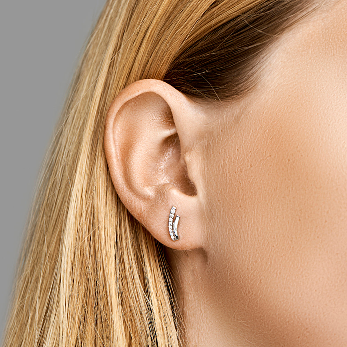 Zilveren oorknoppen zirkonia 4x11,5mm