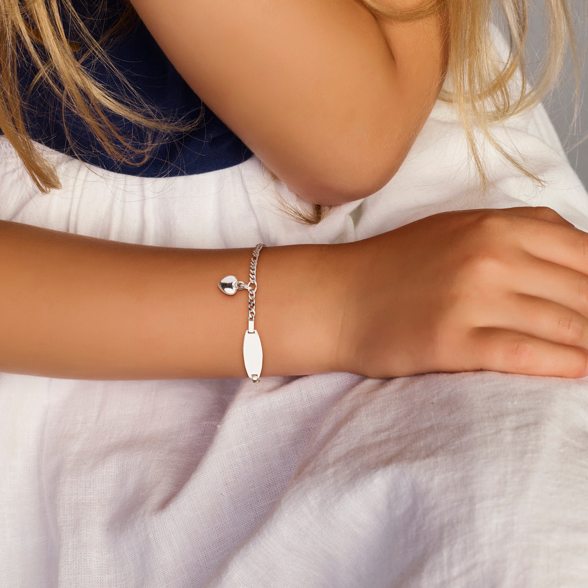 Zilveren graveerarmband figaro - hart 6,5mm x 19,5mm | 11-13cm