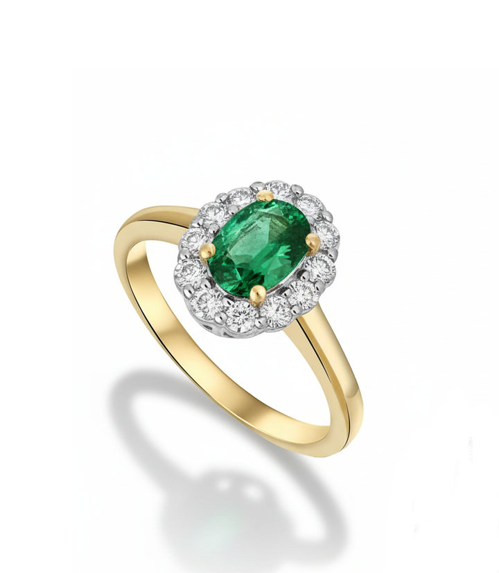 14krt geelgouden ring met 0.45 smaragd en briljant 12-0.25ct HSI