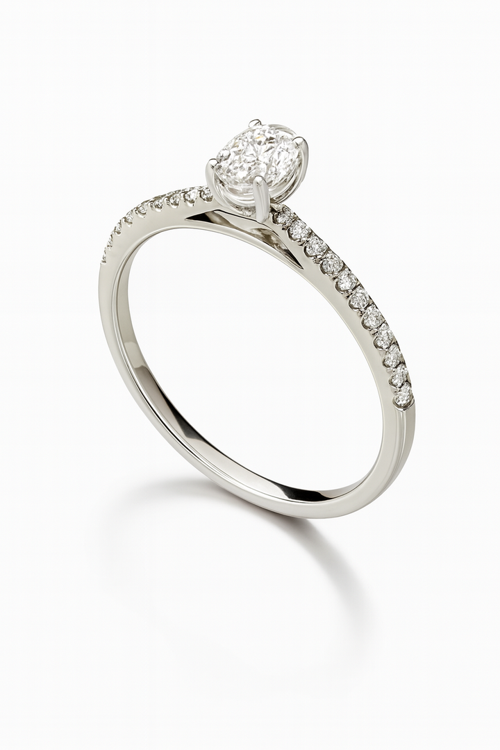 14krt witgouden ring met briljant 28-0.27 GSI & een ovale briljant 1-0.41ct GVVS2 met GIA certificaat