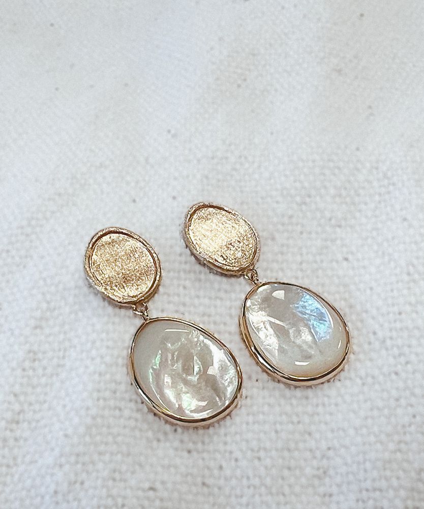 14krt geelgouden oorstekers met parelmoer - OW137640