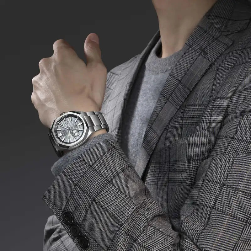 Seiko Astron SSJ017J1